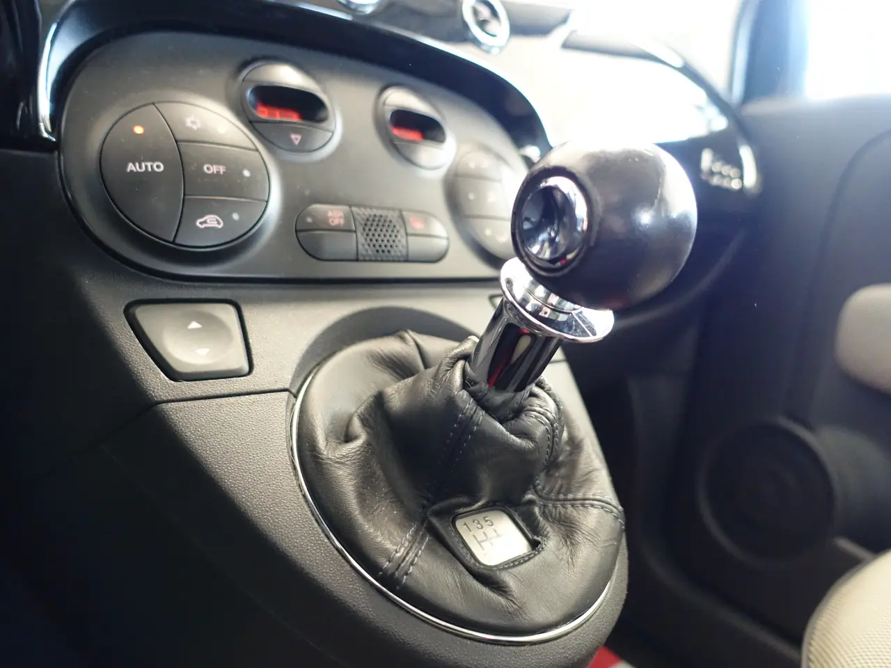 Billede 4 - GLASTAG – NAVIGATION – BLUETOOTH – SOMMER- & VINTE