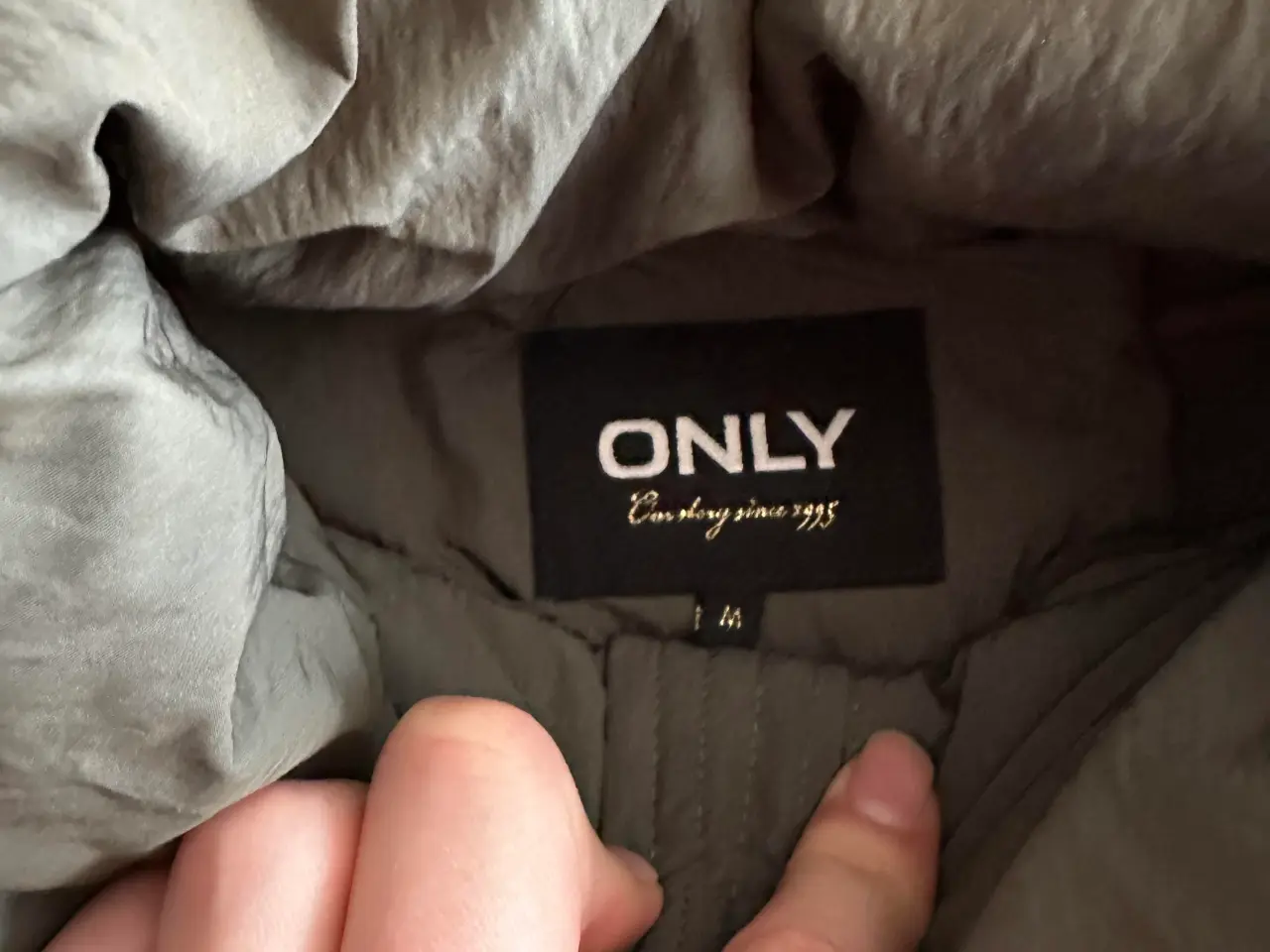 Billede 4 - ONLY vinterjakke (stort set ny)