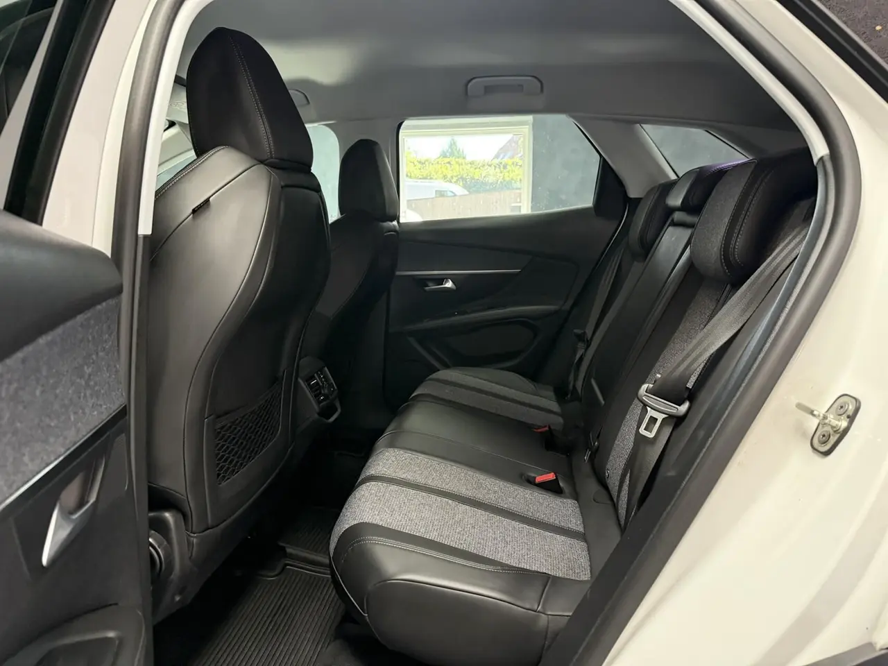 Billede 15 - Peugeot 3008 1,2 PureTech Allure 130HK 5d 6g