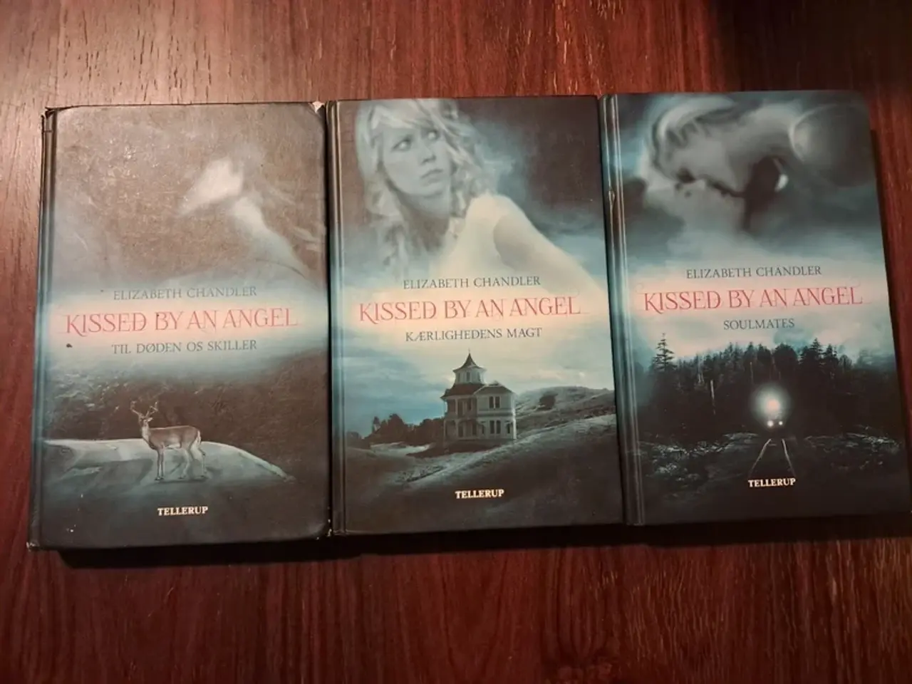 Billede 1 - Kissed by a angel 1-3