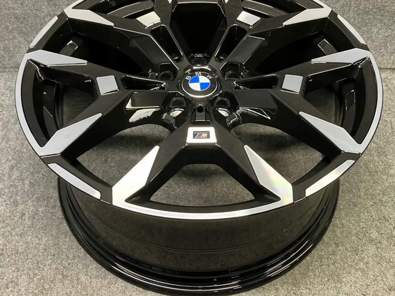 Billede 1 - ALUFÆLGE BMW 3 G20 G21 995M 19"