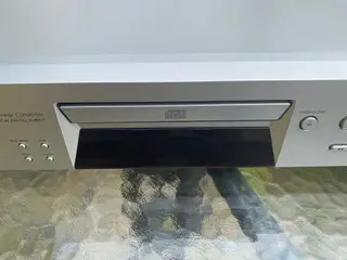 Sony CD-afspiller (CDP XE-270)