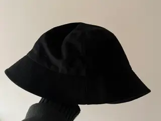 Sort bøllehat