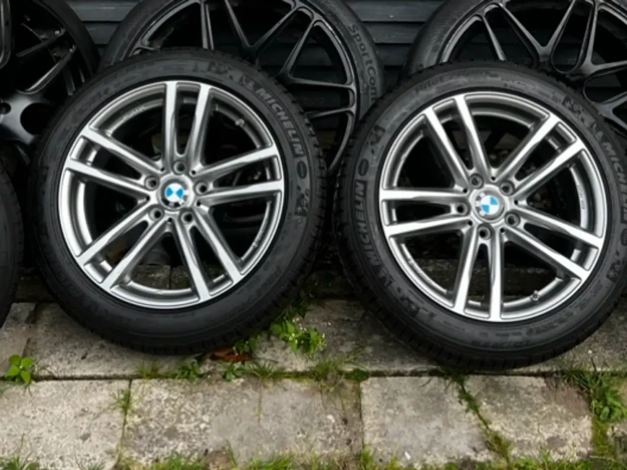 Billede 1 - Bmw fælge 5x120 står som nye med vinter dæk