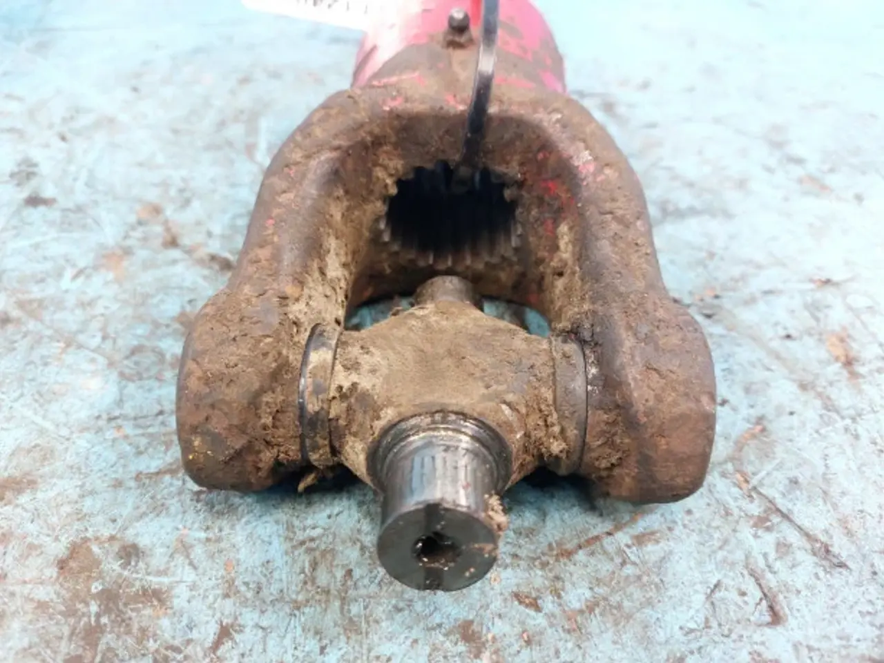 Billede 8 - Massey Ferguson 185 Kardan muffe 700710706