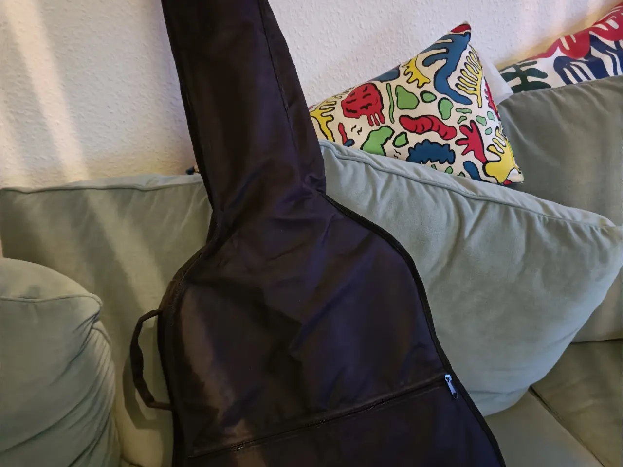 Billede 5 - Guitar meget flot men jeg spiller ikke 