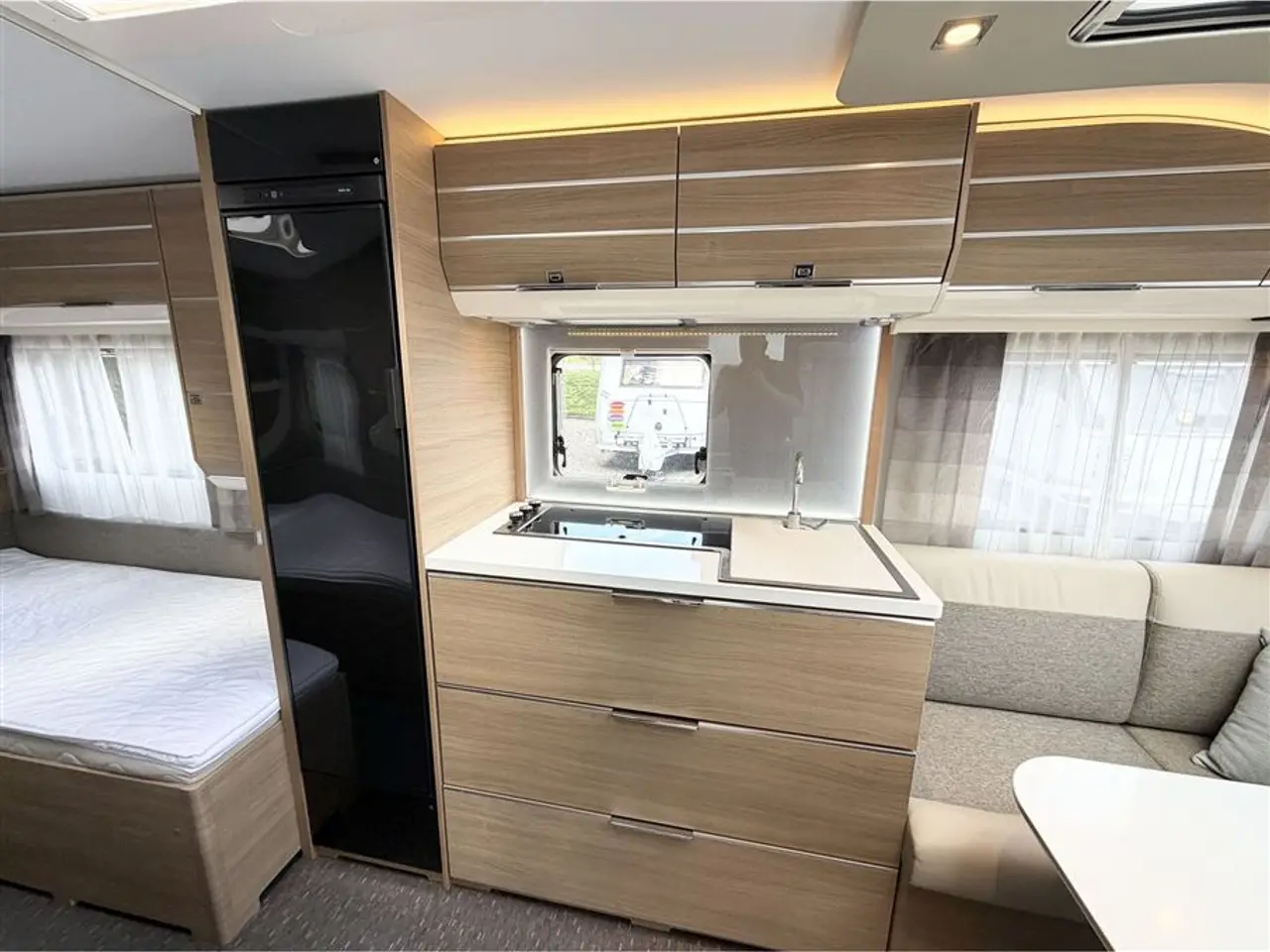 Billede 10 - 2019 - Adria Adora 572 UT Enkeltsenge-Endebad-Gulvtemp.-Mover