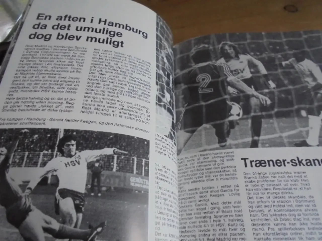 Billede 4 - Fodbold – årets bedste 1980 – god stand  