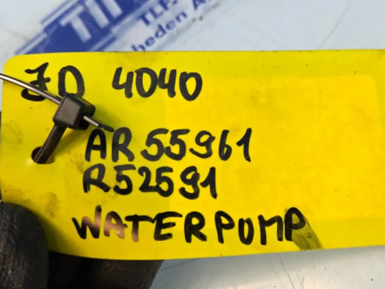 Billede 13 - John Deere 6359 Vandpumpe AR55961