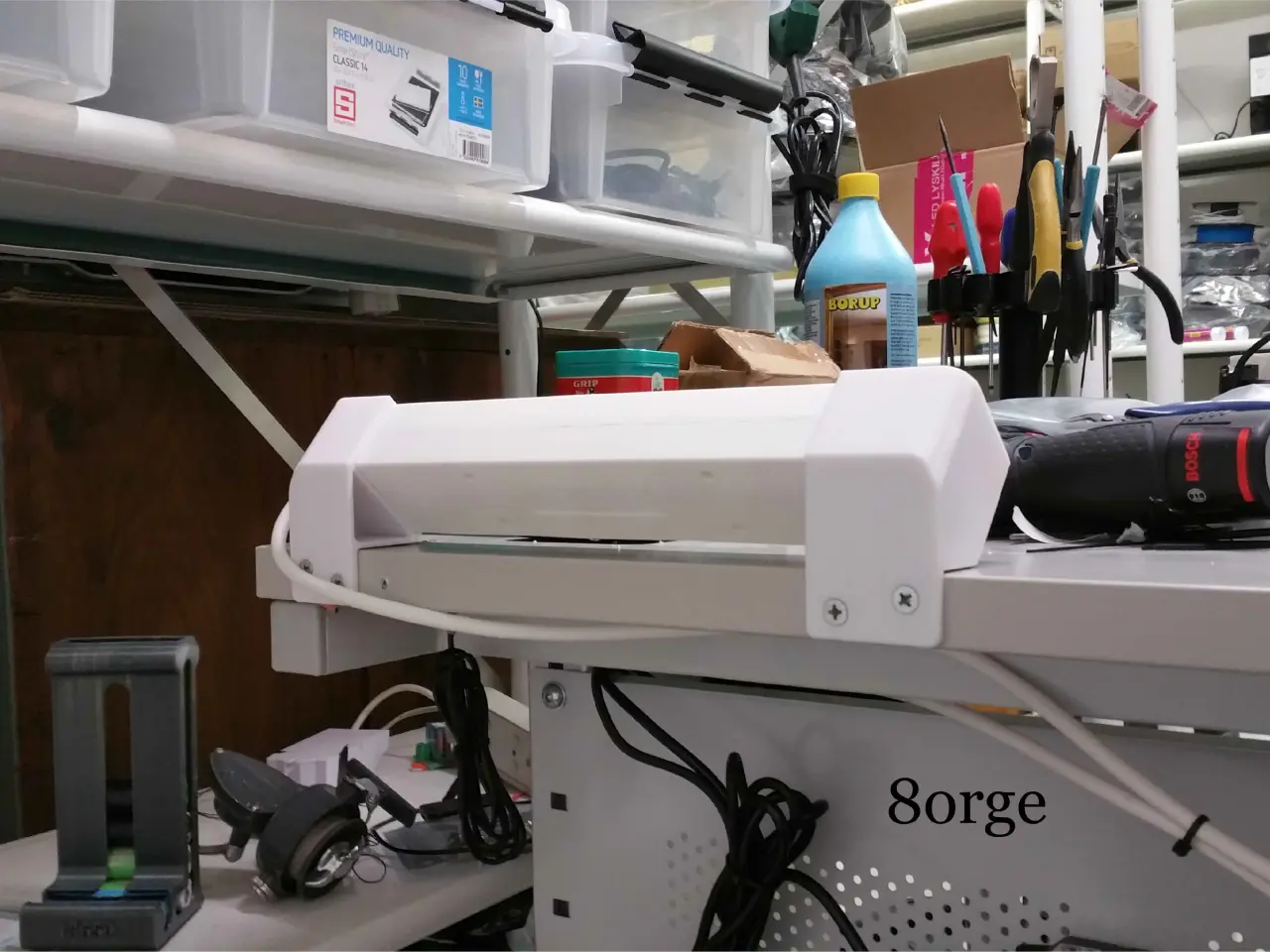 Billede 2 - Stikdåse Bord Holder ( vinklet udgave ) - 3d print