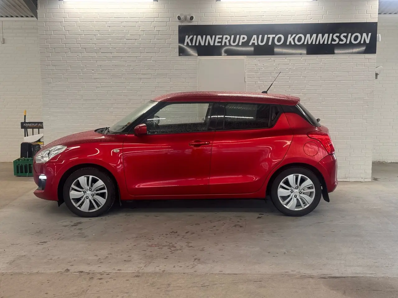 Billede 2 - Suzuki Swift 1,2 Dualjet Action Edition AEB 90HK 5d