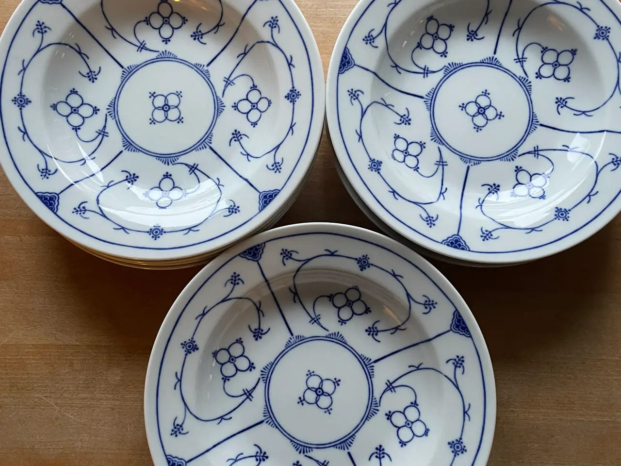 Billede 2 - Fattigmands musselmalet Jæger