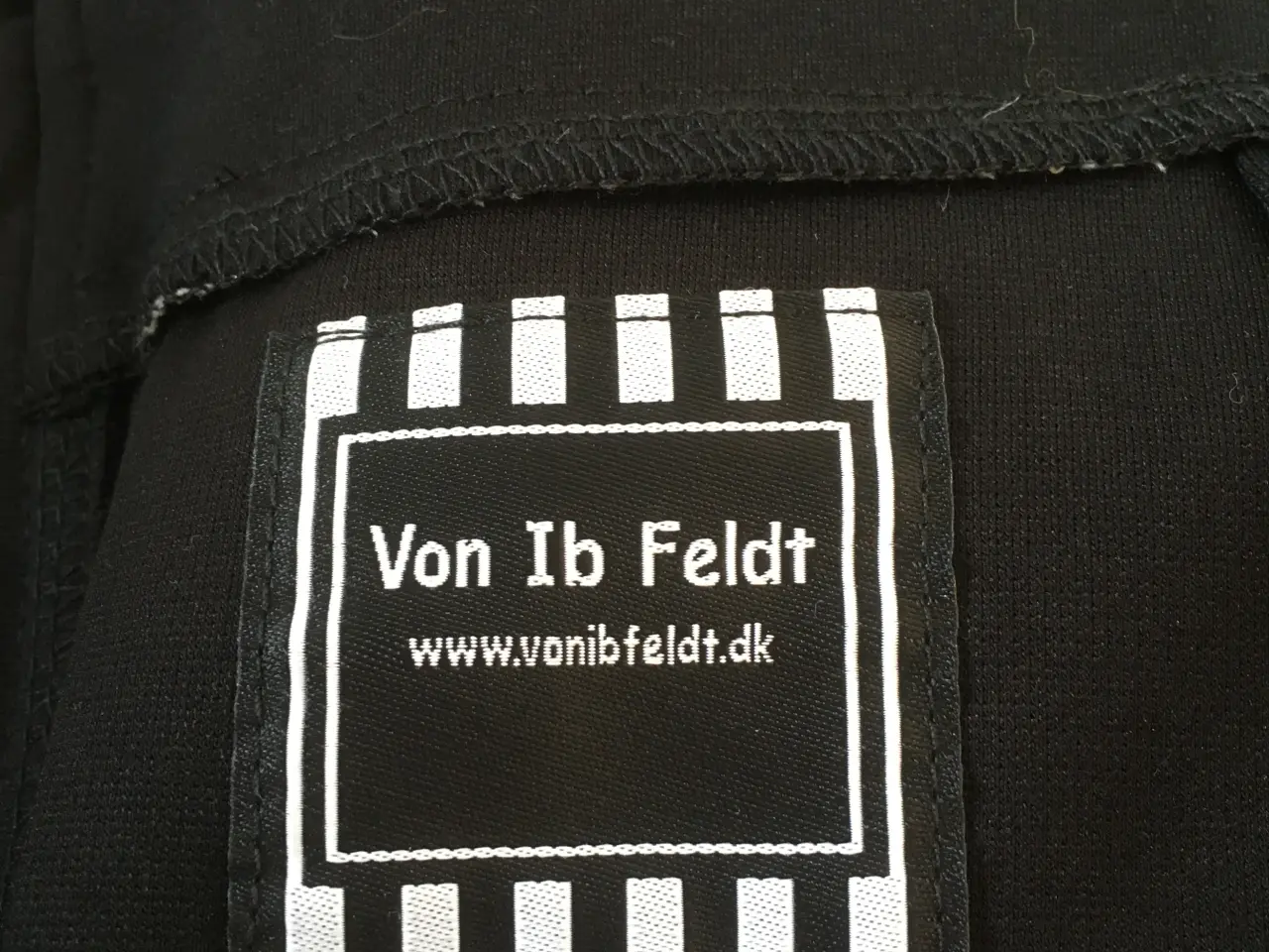Billede 2 - Nederdel fra Von Ib Feld
