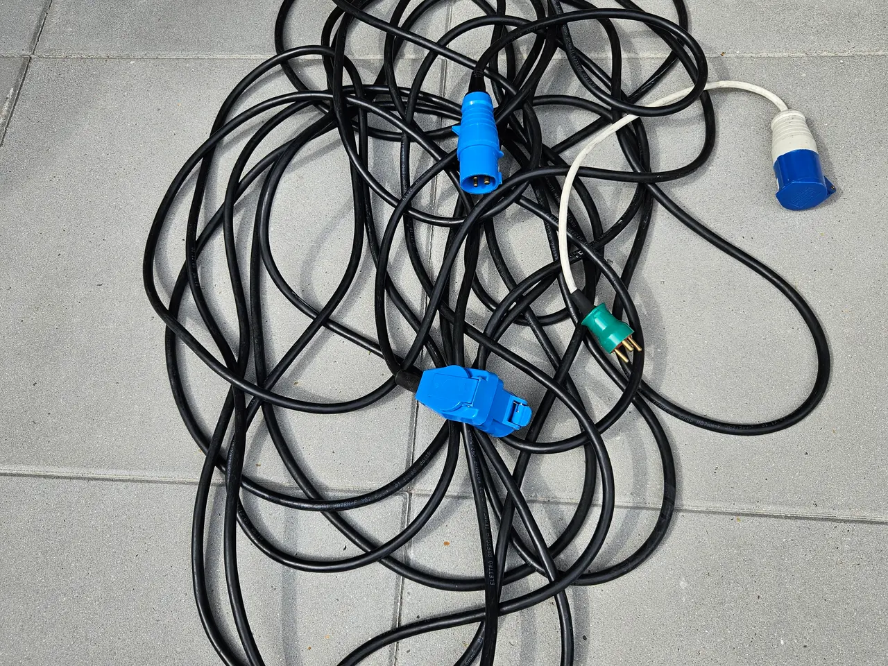 Billede 2 - 25 meter kabel m/adapterkabel