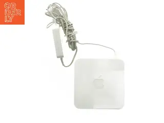 Apple (str. 17,5 x 17,5 cm)