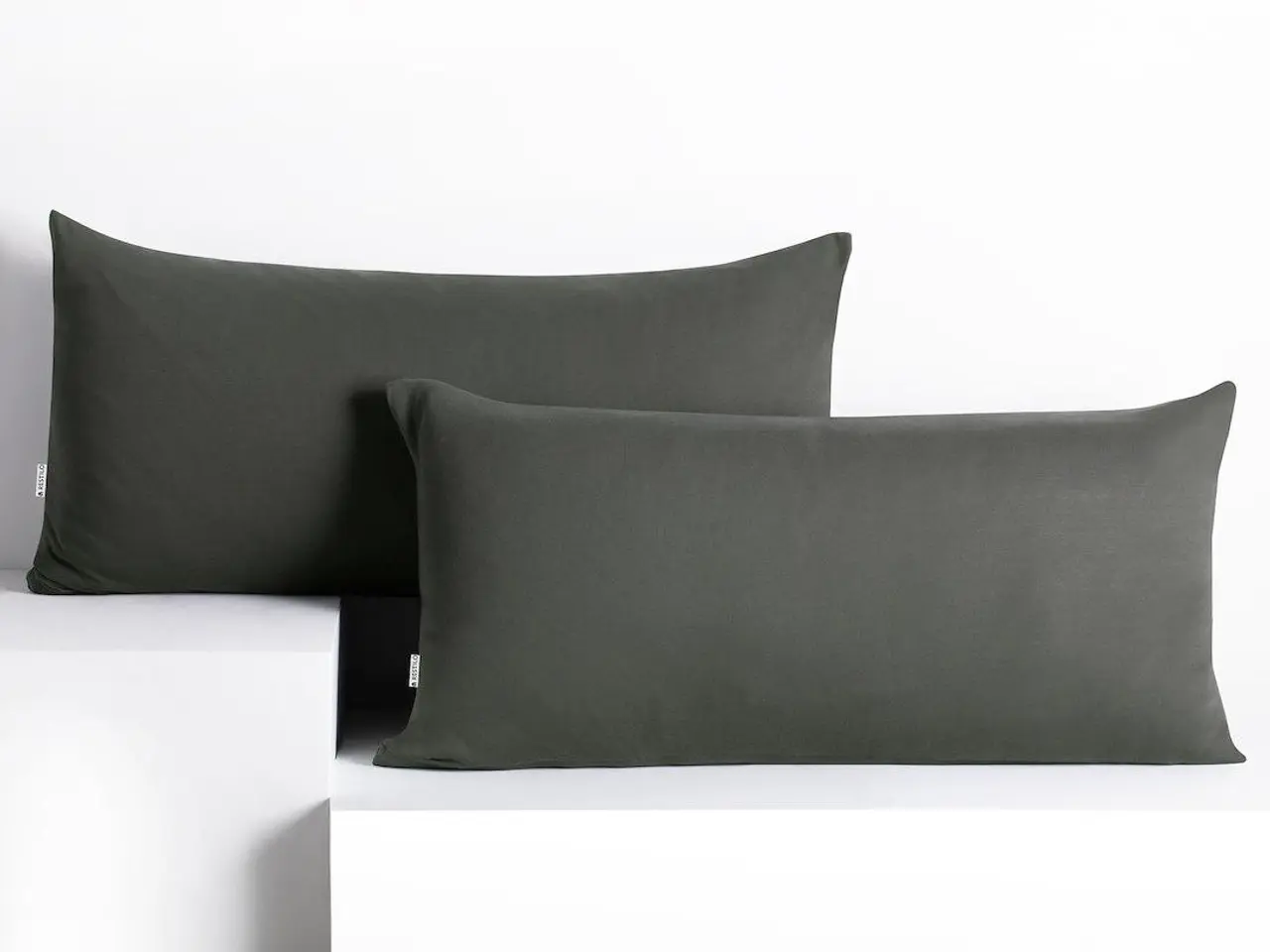 Billede 1 - DecoKing Amber pudebetræk 40×120 cm - grafit jersey, klassisk