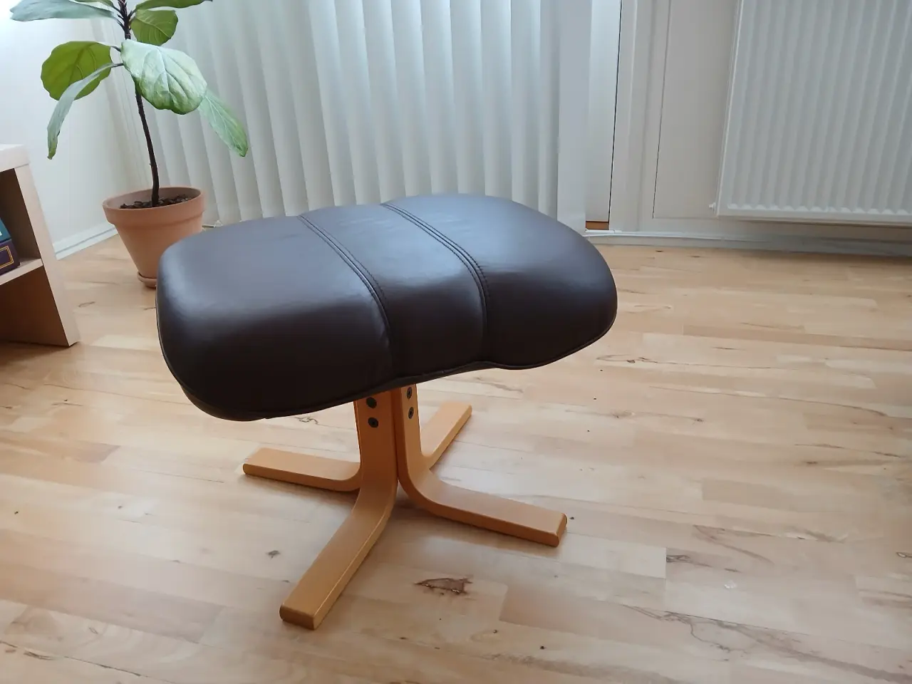 Billede 1 - Puf / fodskammel, Vintage