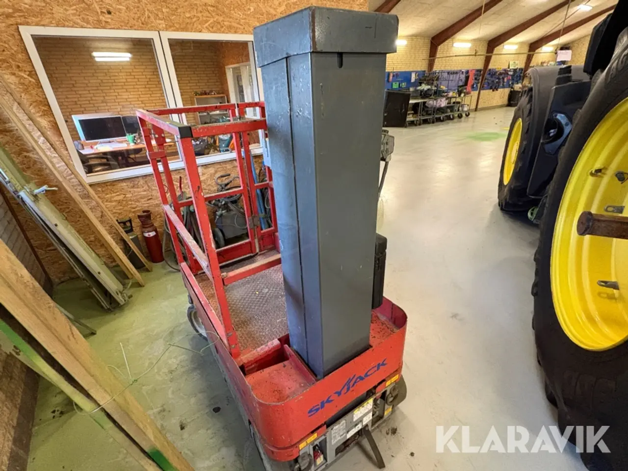 Billede 3 - Ensøjlelift Skyjack SJ12