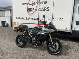 Suzuki GSXS 1000 GX
