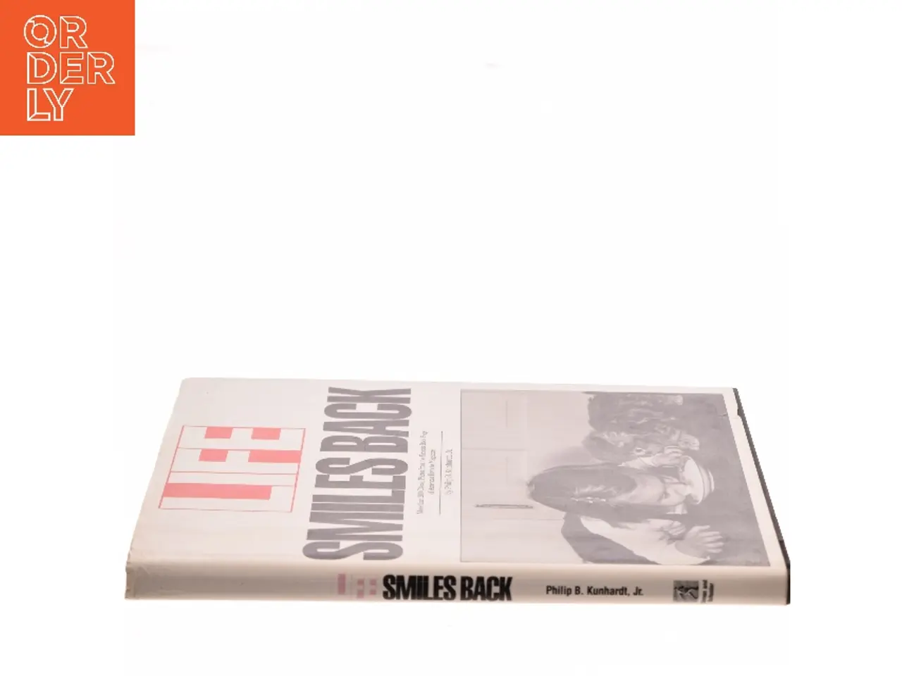 Billede 2 - LIFE Smiles Back af Philip B. Kunhardt, Jr. (Bog)