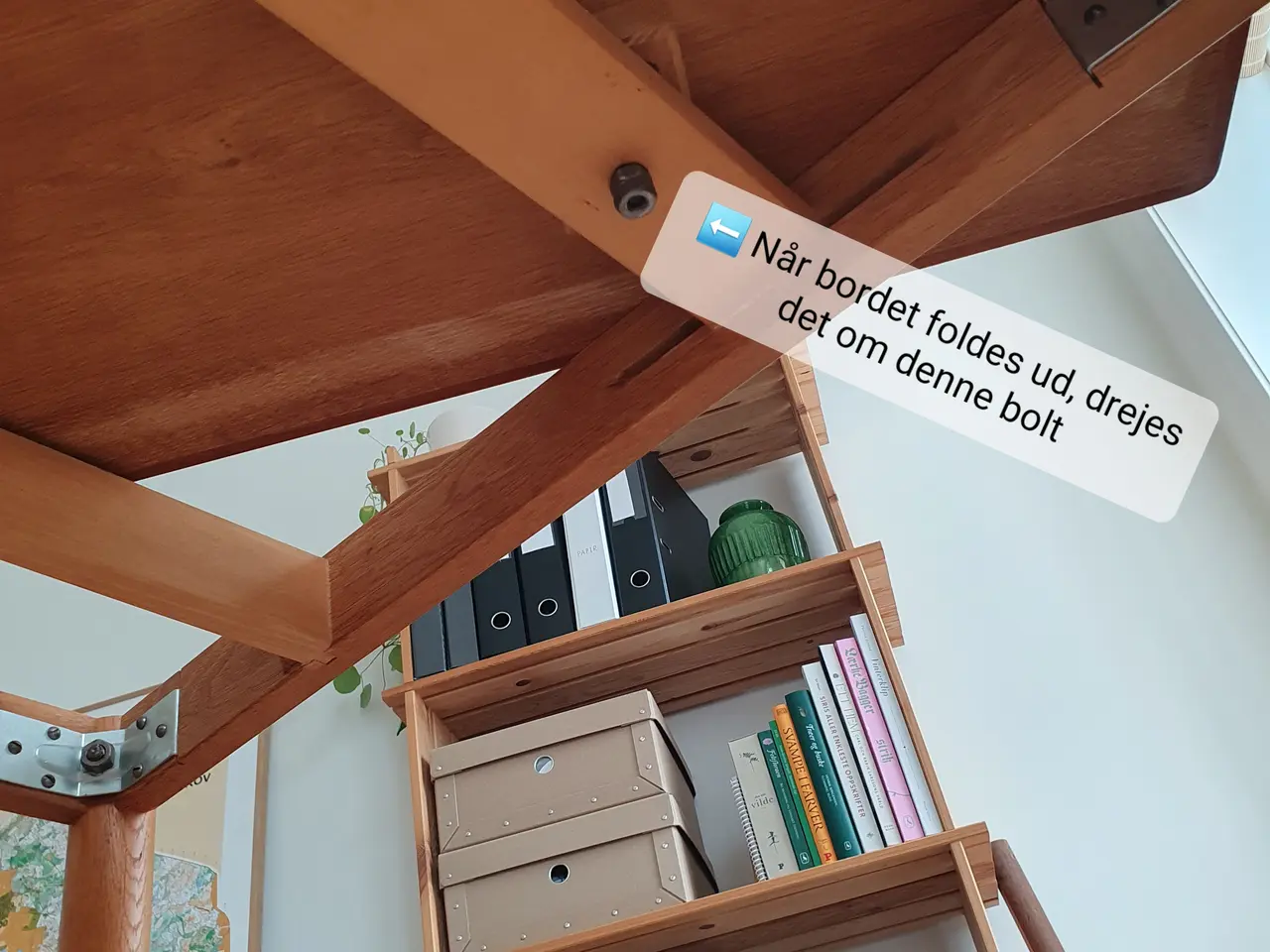 Billede 11 - Spise/skrivebord i teak med messingbeslag