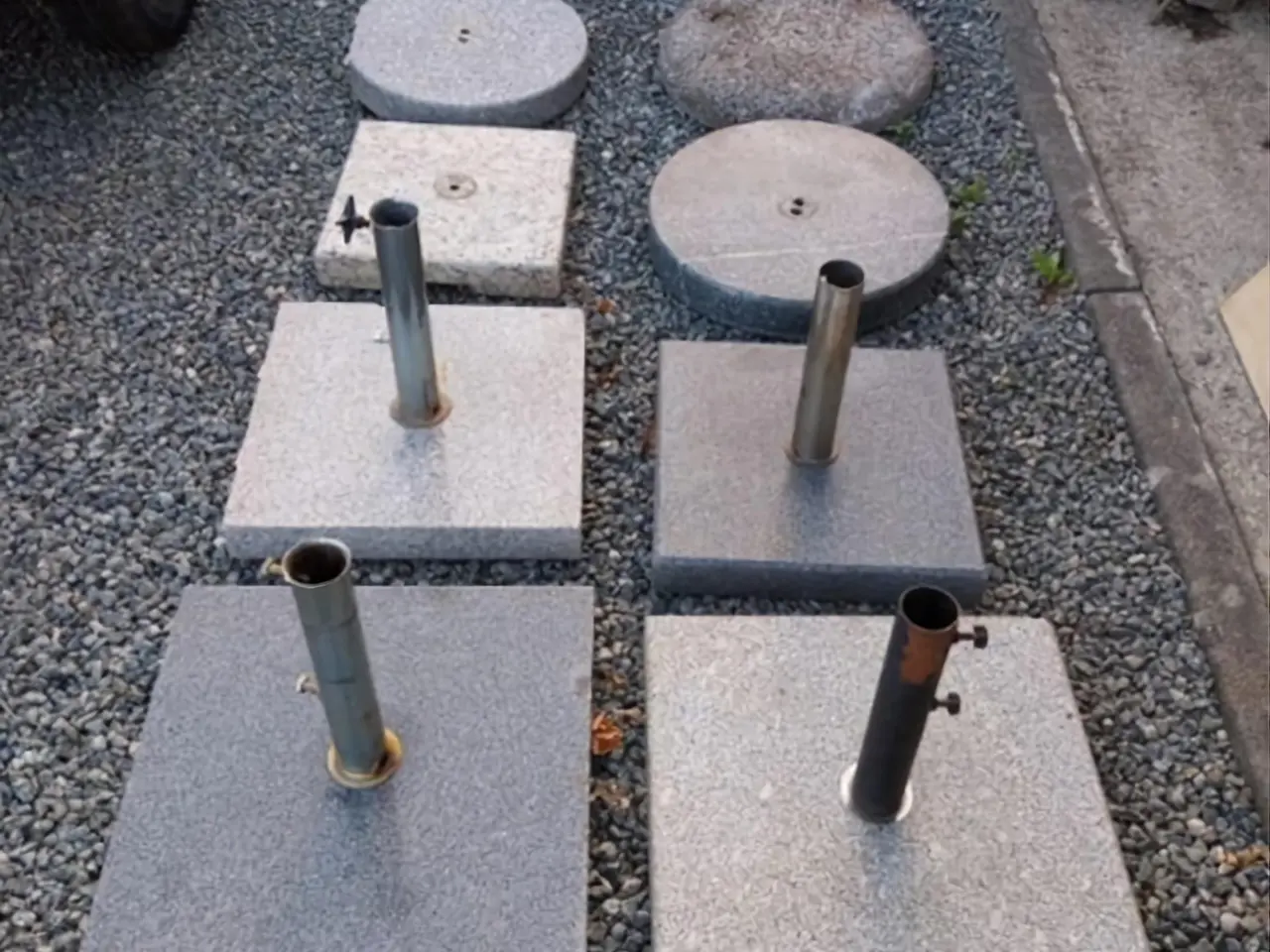 Billede 1 - parasolfod i granit