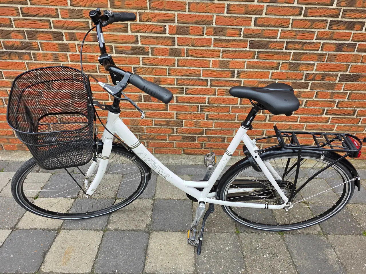 Billede 1 - Velholdt damecykel