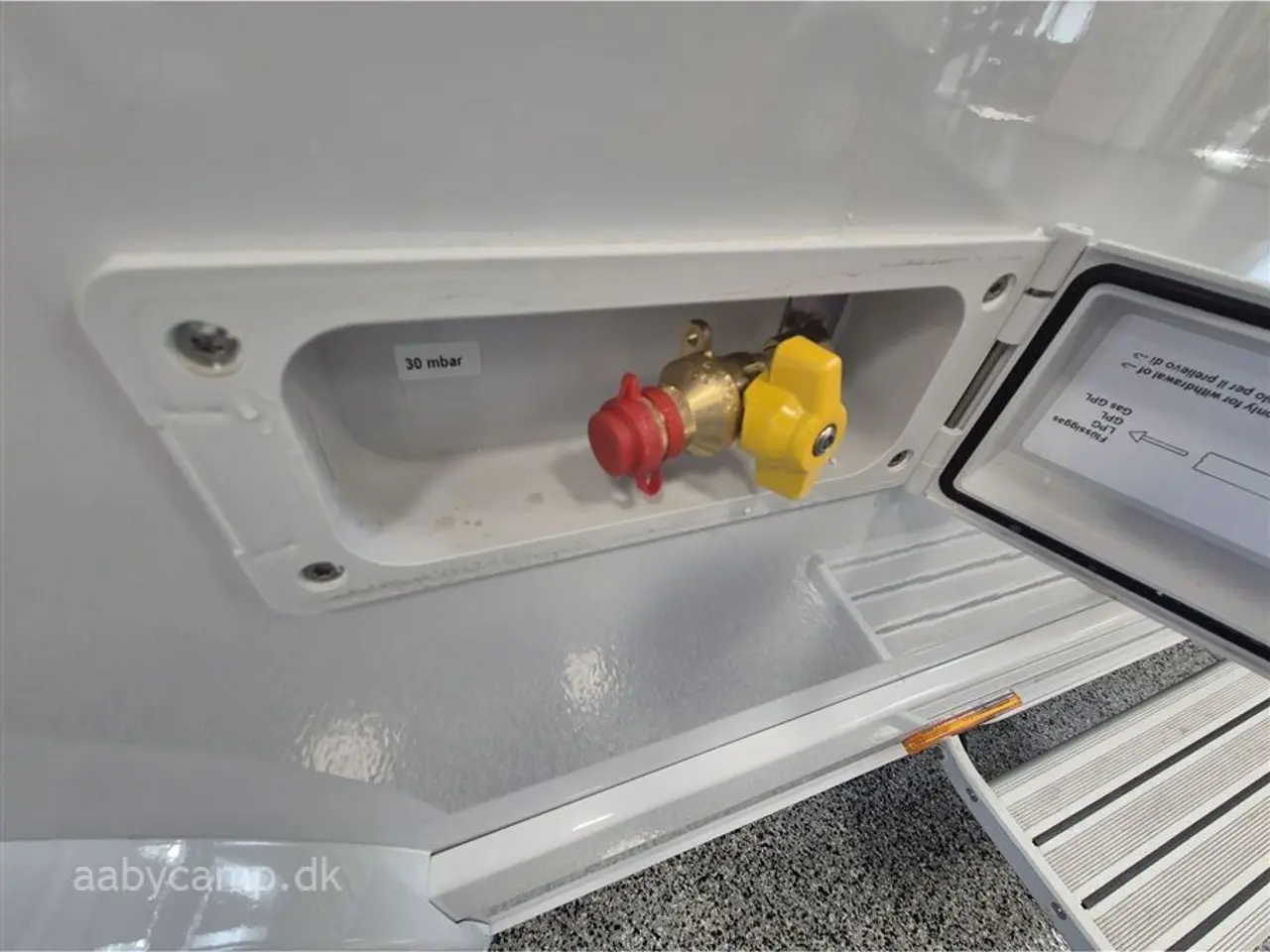 Billede 35 - 2026 - Eura Mobil Integra 890 QB Eura Mobil Integra I 890QB - Alde - Klima - Markise - Lithium batteri - Solar