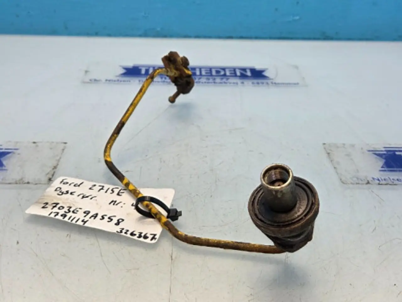 Billede 5 - Ford 2715E Dyserør 2703E9A558