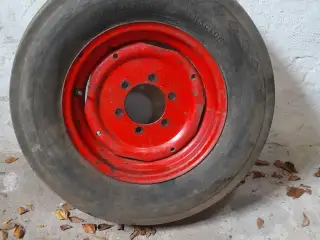 Volvo T650 forhjul fælg,dæk og slange,komplet