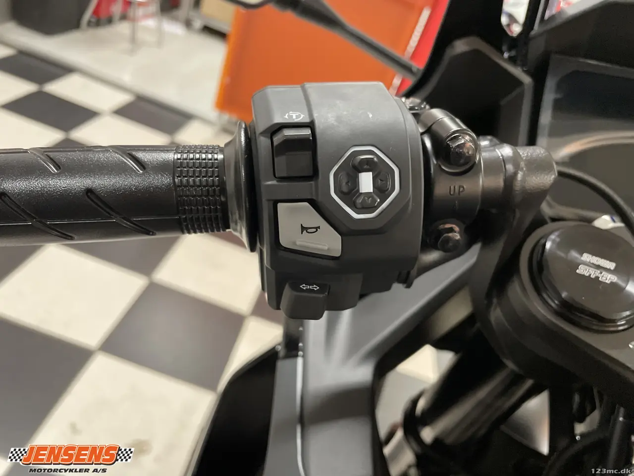Billede 11 - Honda CBR 500 R E-Clutch