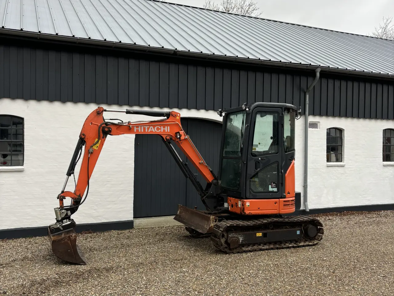 Billede 1 - Hitachi zx26u årgang 2016