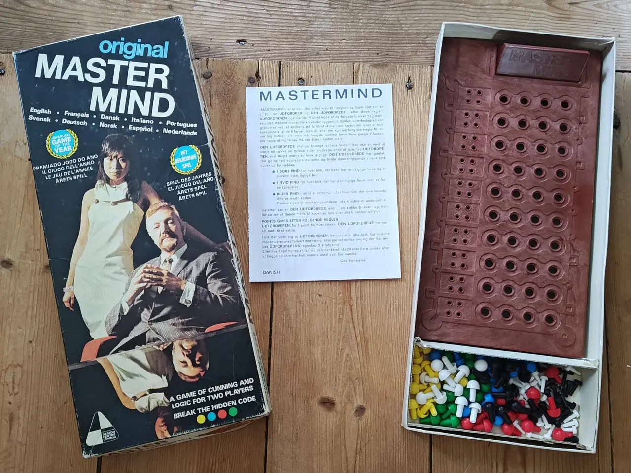 Billede 1 - Gammelt retro Master Mind Brætspil Mastermind