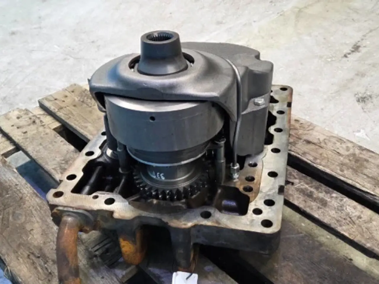 Billede 8 - Valtra S394 PTO Transmission 945150050020