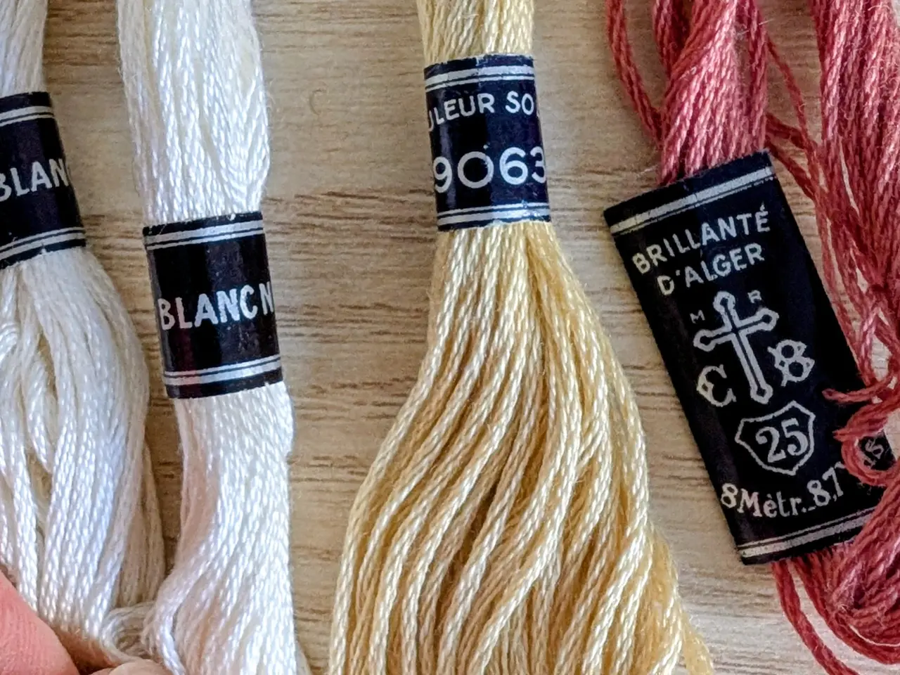 Billede 2 - Brillanté d'Alger broderigarn - Pose 4