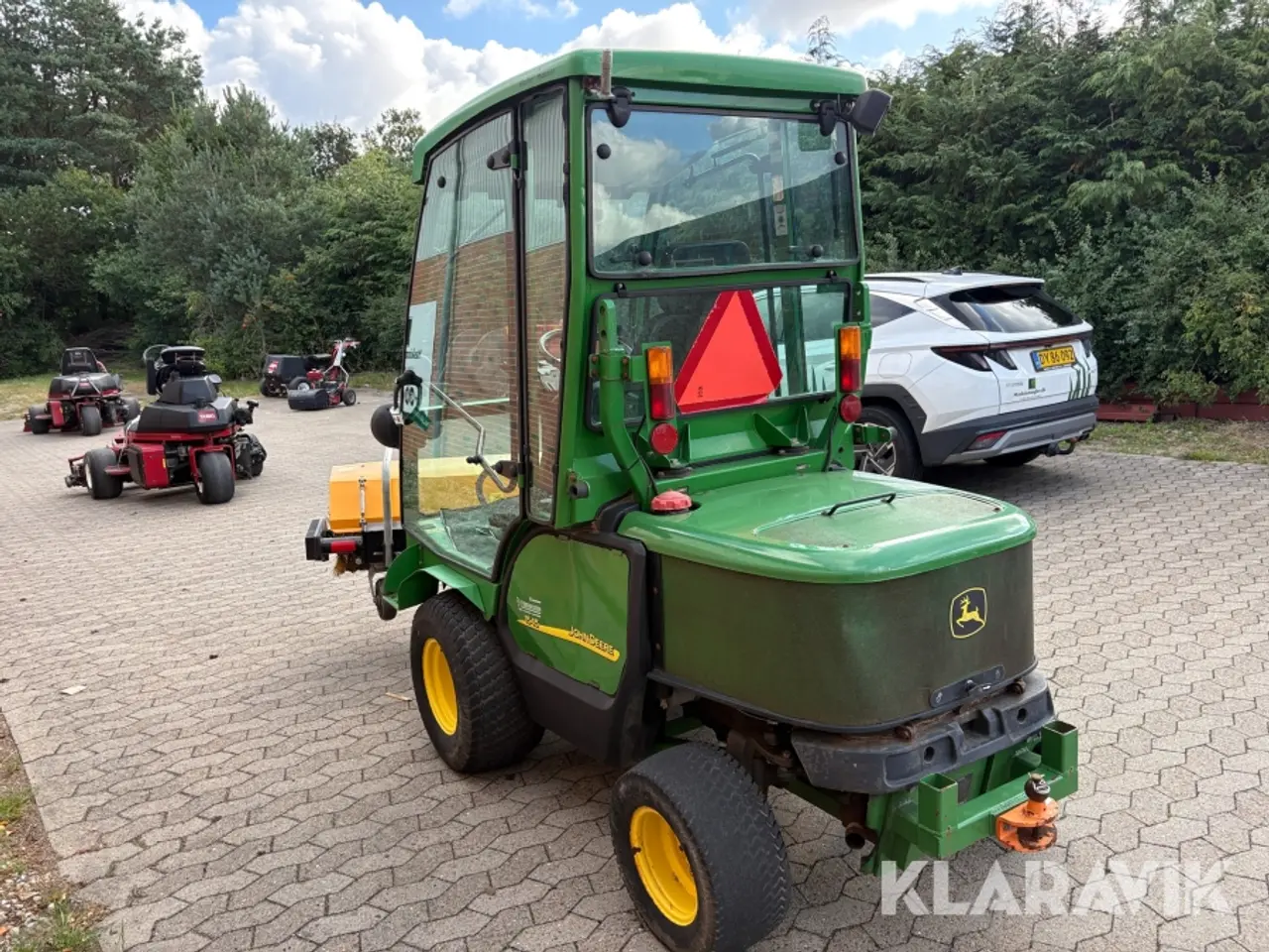 Billede 2 - Redskabsbærer John Deere 1545 med kost