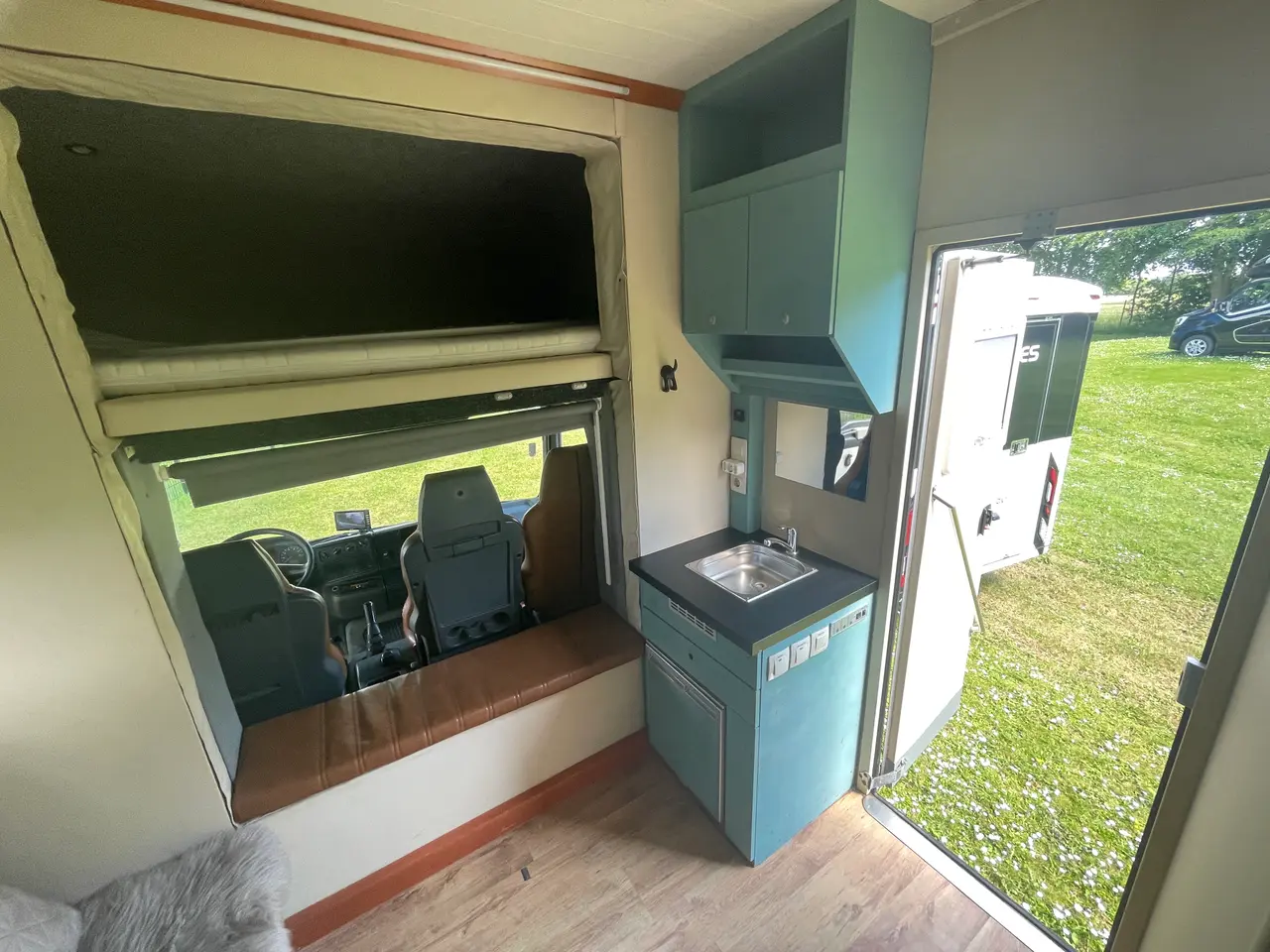 Billede 9 - Velholdt MAN med living og siderampe
