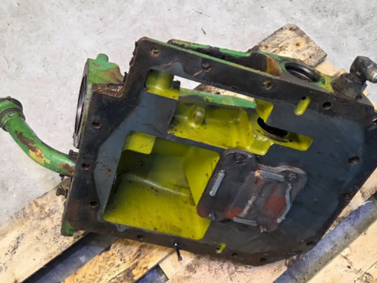 Billede 10 - John Deere 4040 Dæksel AR74108