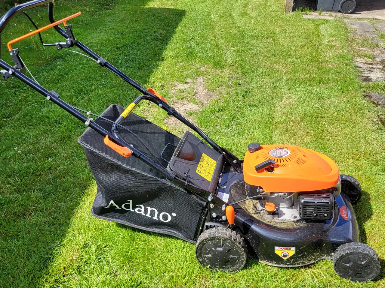 Billede 1 - God plæneklipper