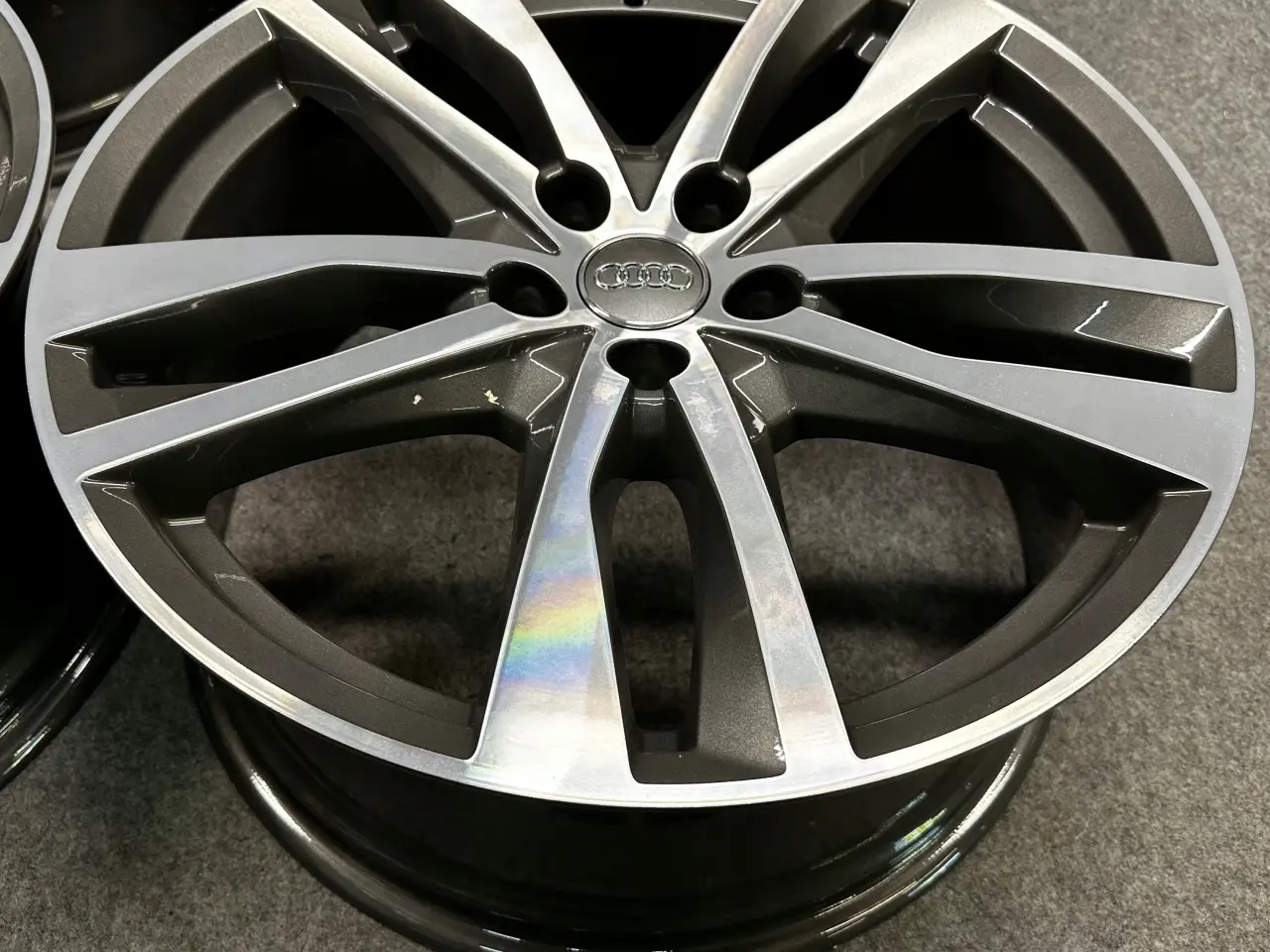 Billede 3 - AUDI A6 C8 4K 4K0 19 8.5" x 19" 5x112 ET 40