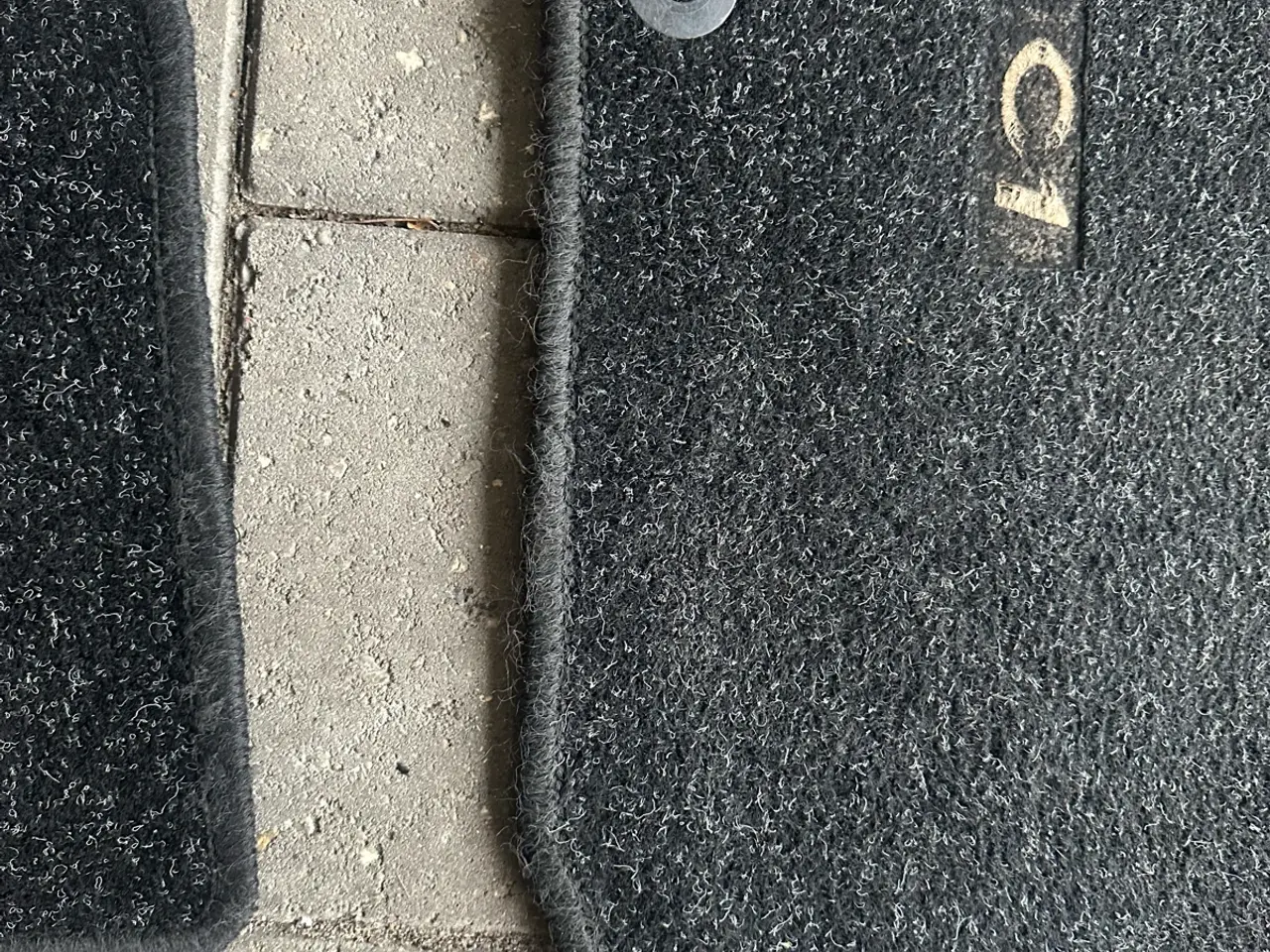 Billede 2 - Originale filtmåtter til Citroën C1