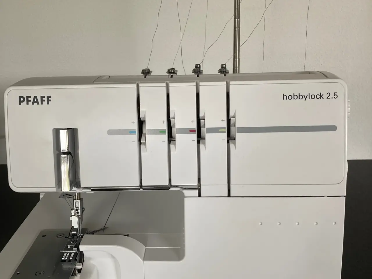 Billede 1 - Pfaff Hobbylock 2.5