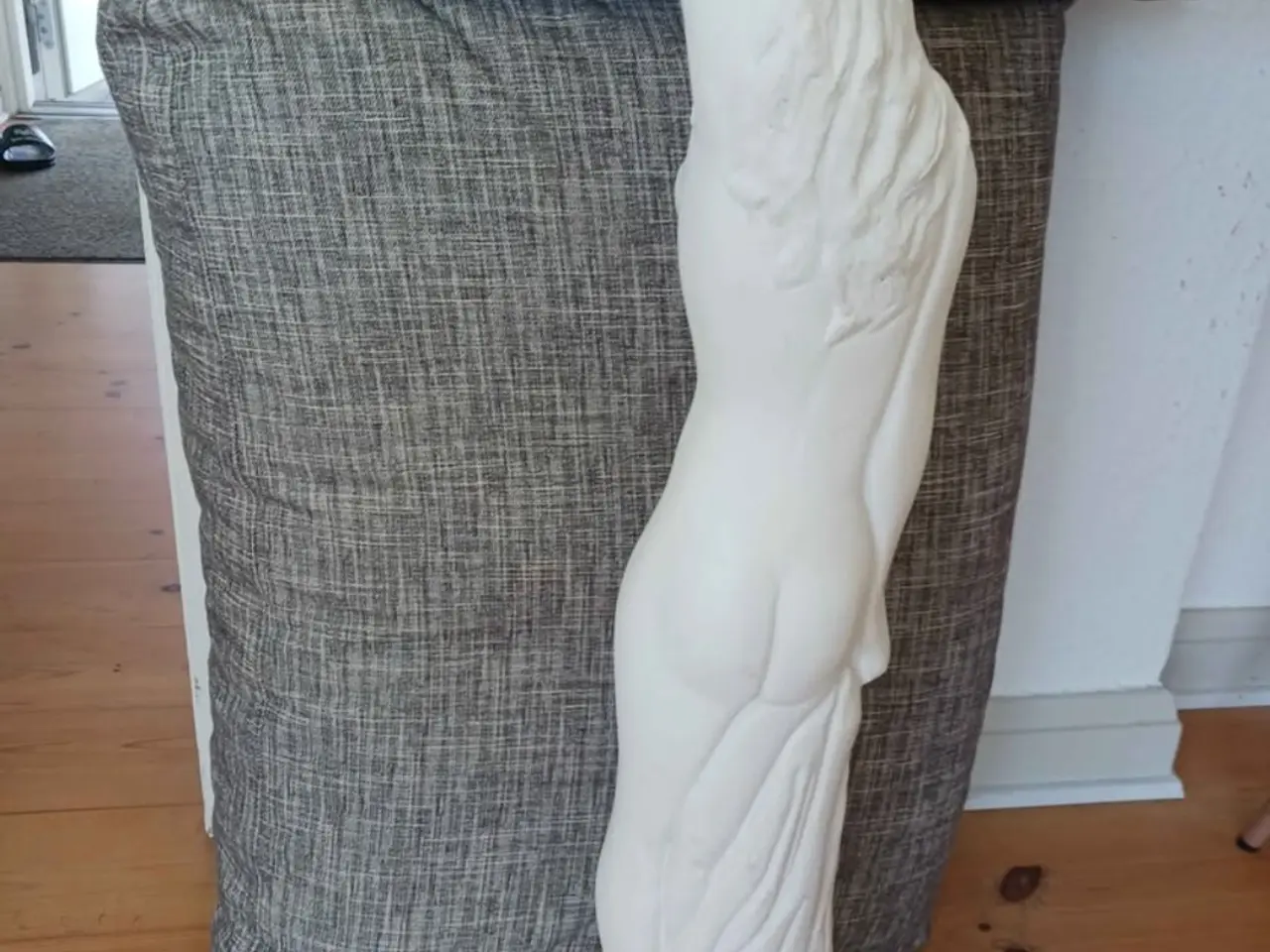 Billede 2 - Gips dame 77 cm høj
