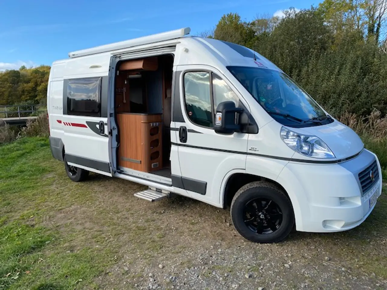 Billede 7 - Velholdt Adria Twin autocamper sælges