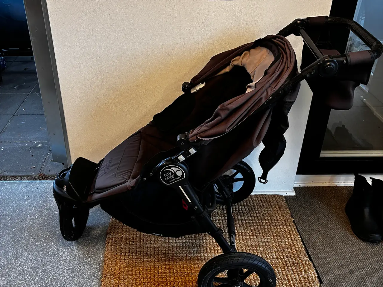 Billede 1 - Baby jogger city elite klapvogn med tilbehør