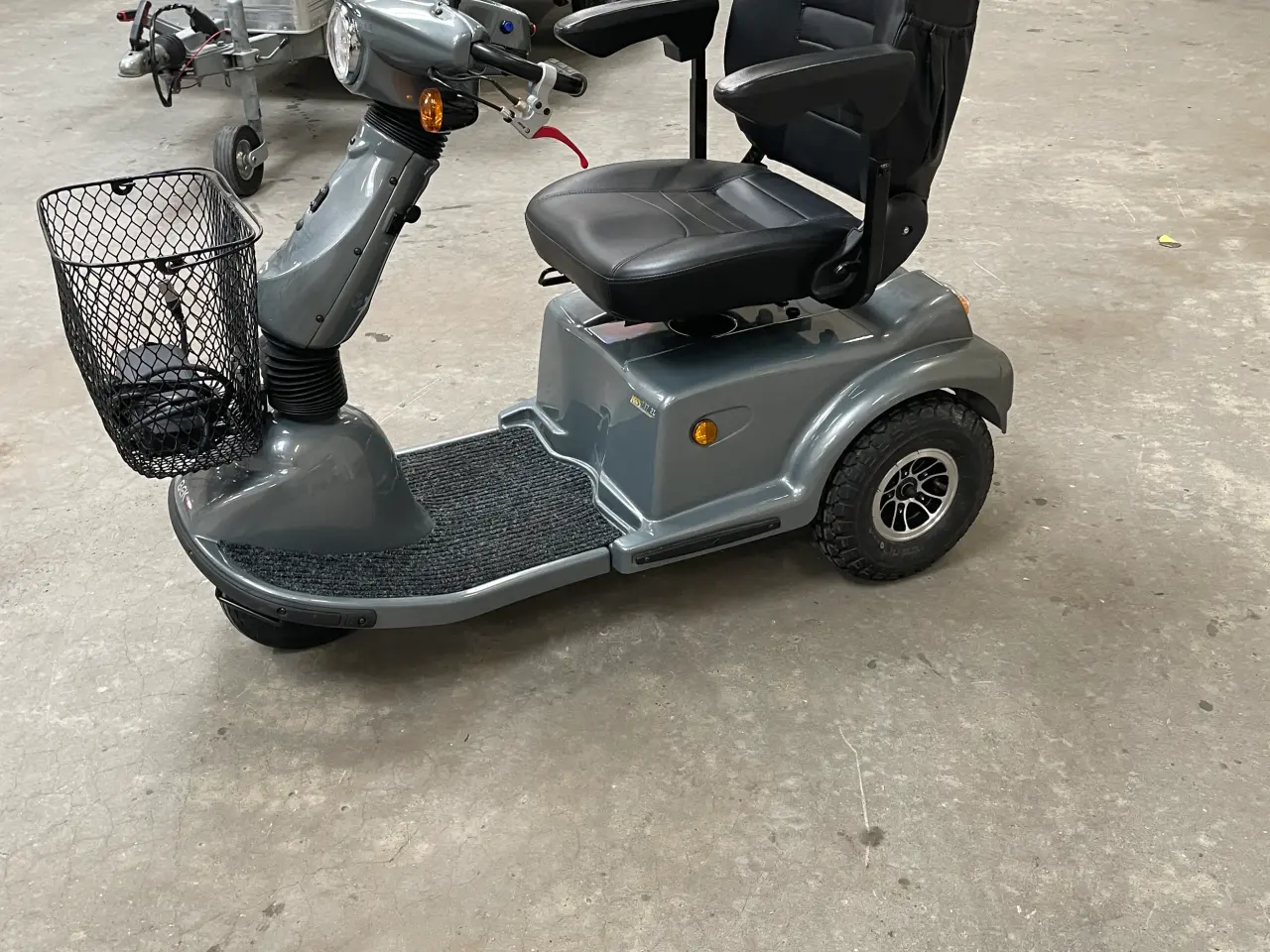 Billede 2 - Karma 737 - 2 L den store Luxux Scooter
