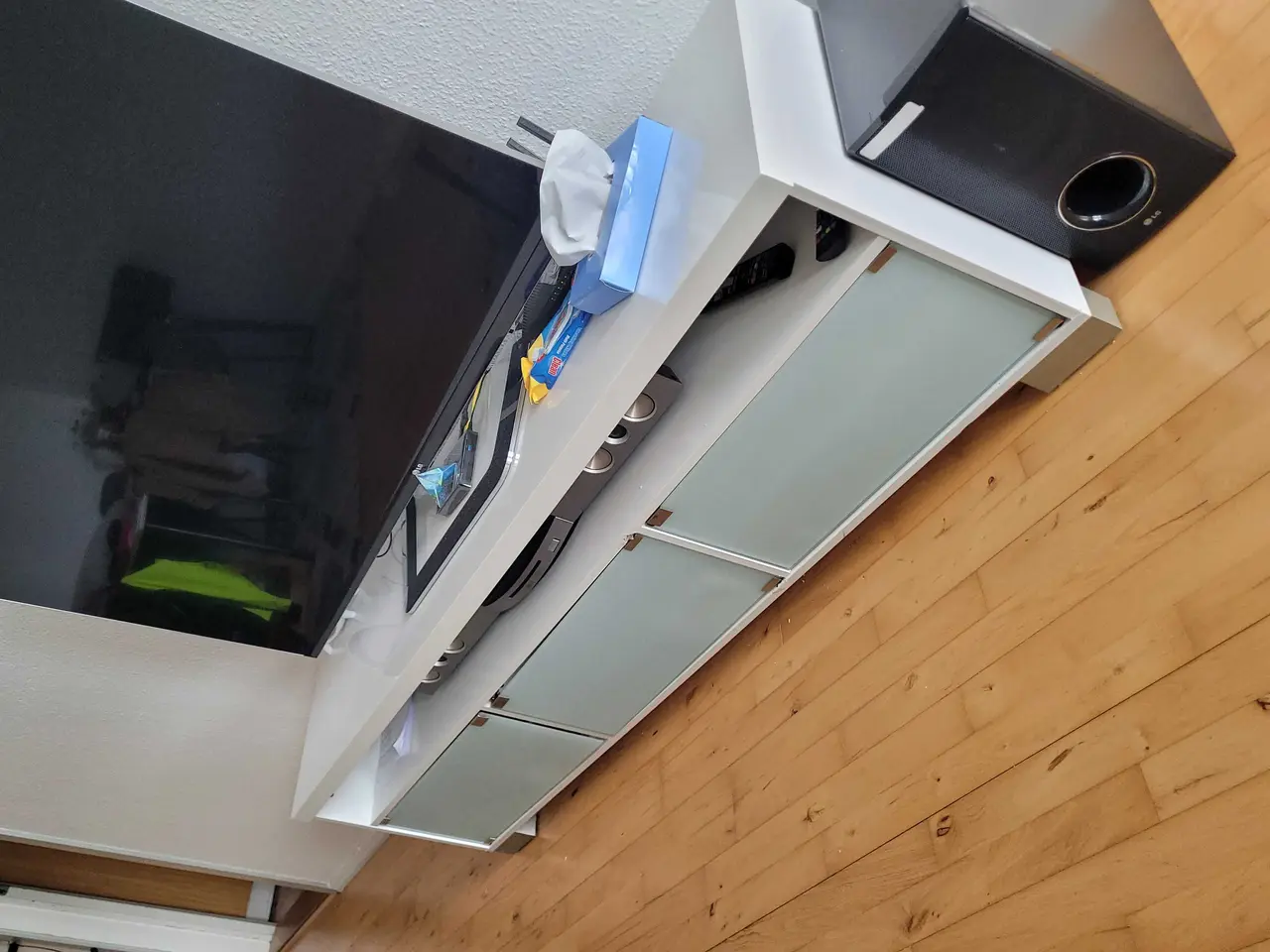 Billede 1 - Tv bord fra jysk