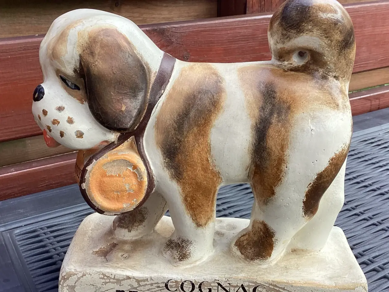 Billede 1 - Hennessy Cognac sankt Bernhard hund