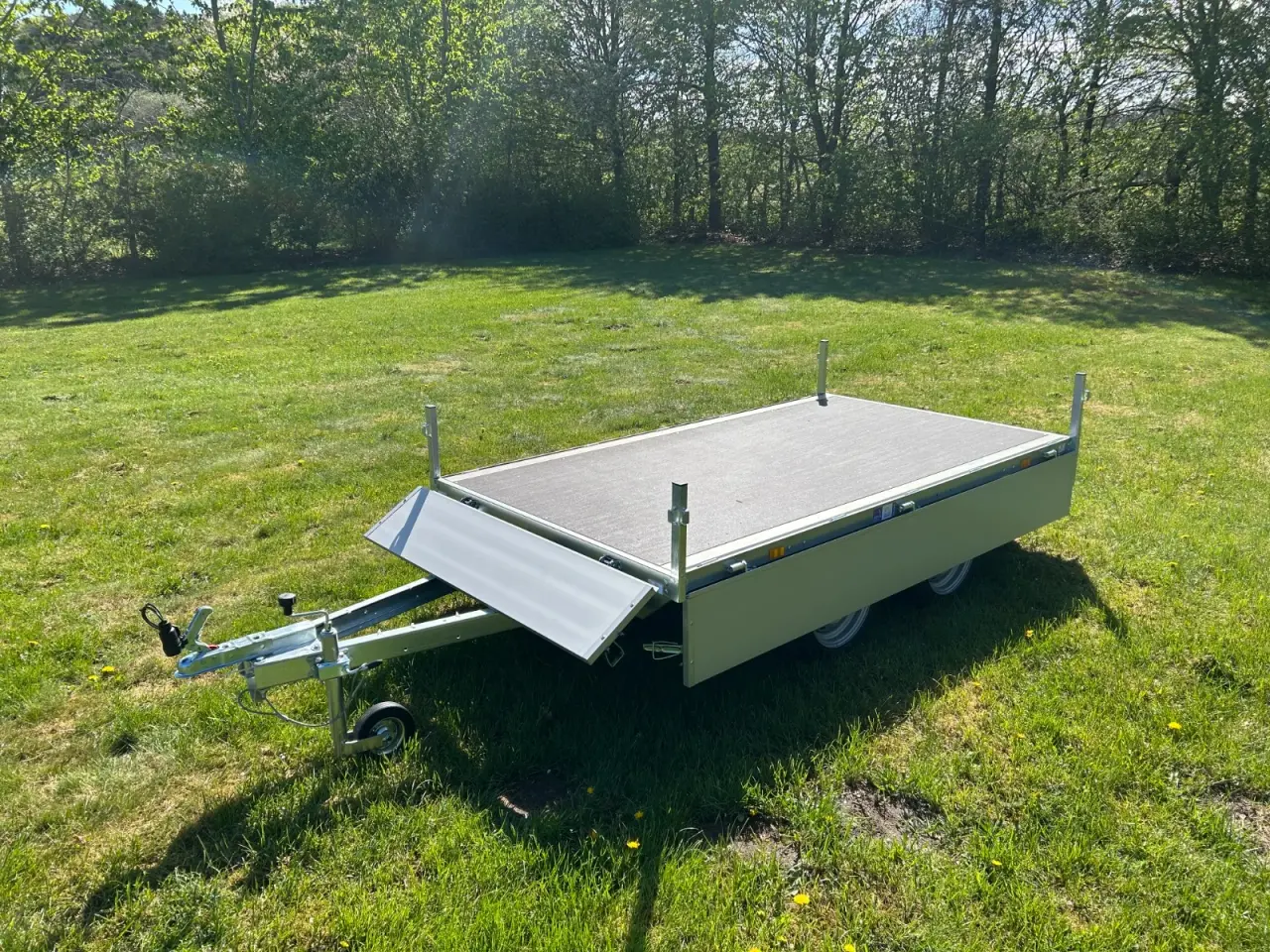Billede 4 - EDUARD trailer 2514-750 Boggie-63