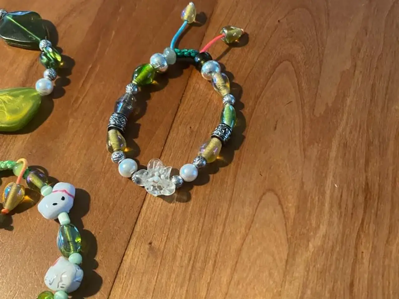 Billede 7 - Nye knyttede armbånd